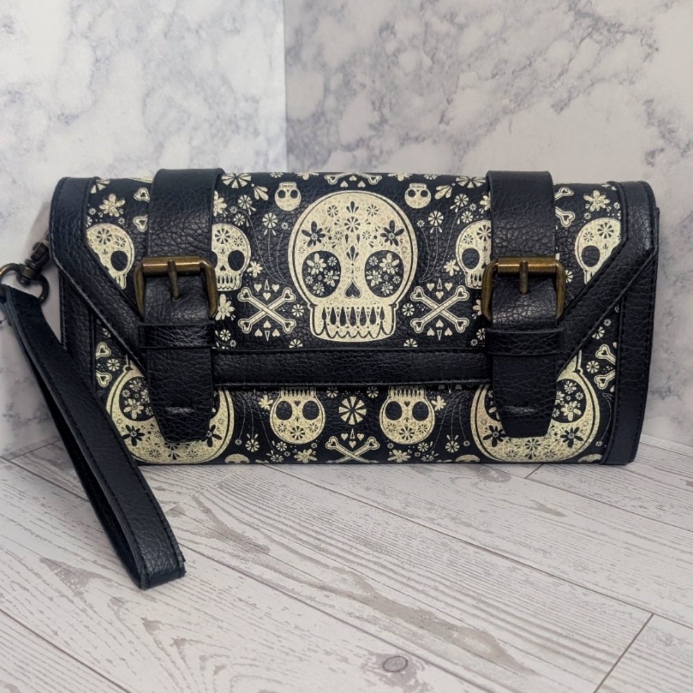 Loungfly Rare Sugar Skull Clutch